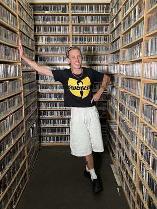 Soul Wun posing in the fbi.radio CD Library