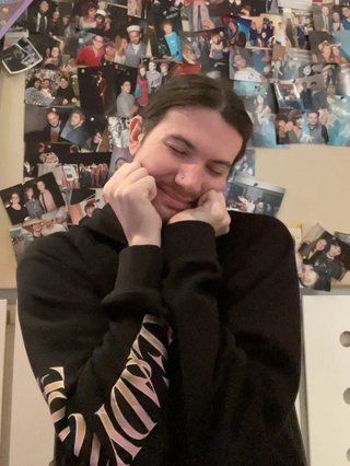 Jim posing cutely in the fbi radio studio.