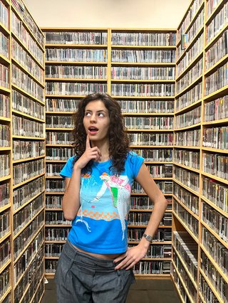 GIRL IN CD ROOM