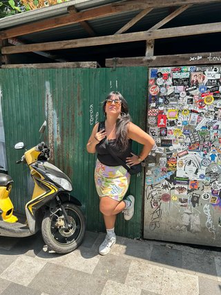 We got special guest selector Maria Piña direct from Chile joining us a chat about her creative journey and a guest mix of Chilean Cumbia sounds.