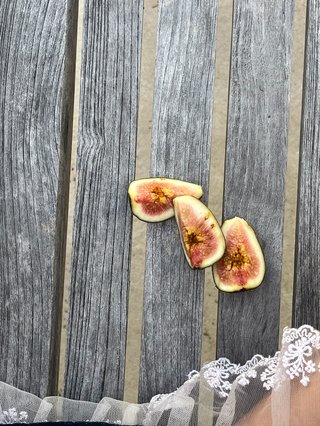 three slices of a fig